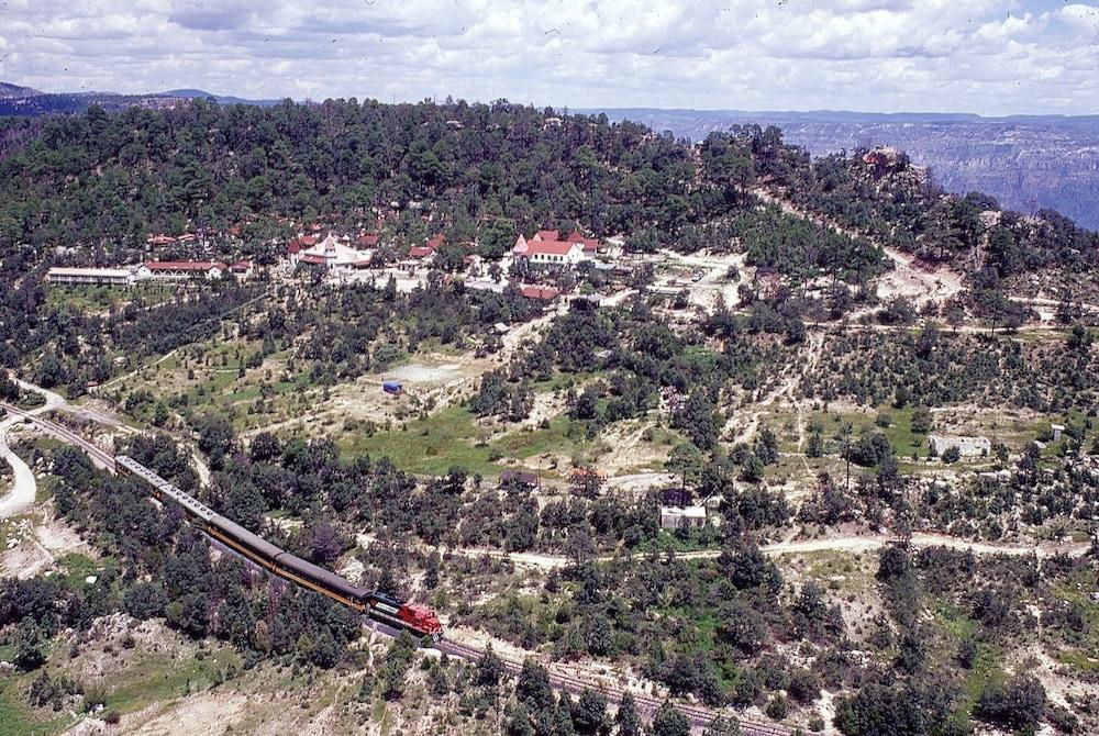 Hotel Mansión Tarahumara Areponapuchi Exterior foto